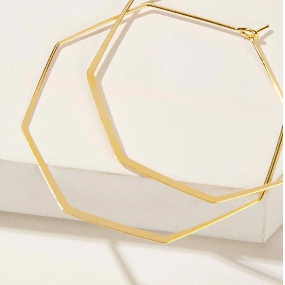 5 for $25 Metal Hexagon Geometric Hoop Earrings … - Picture 5 of 7